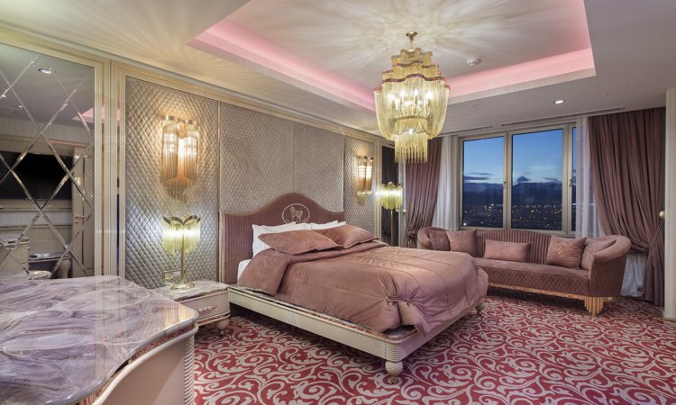 King Suite